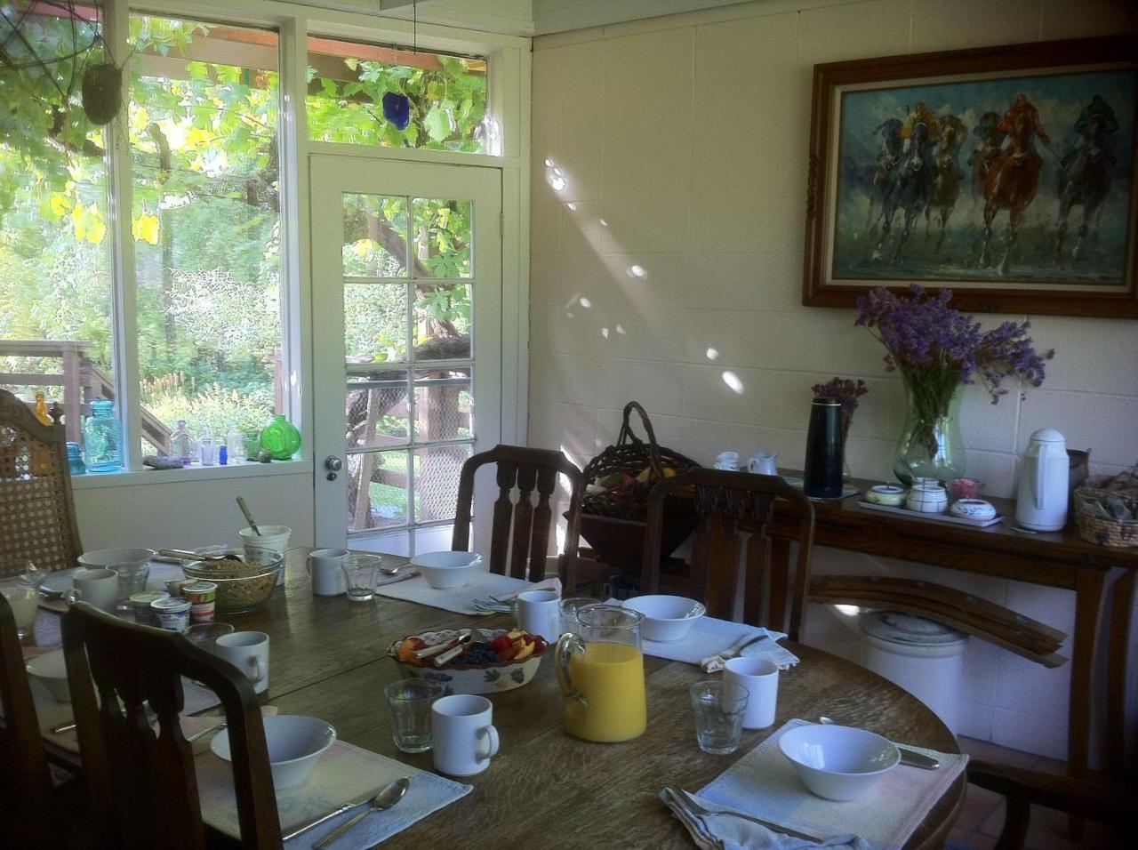 Bed and Breakfast Rustridge Ranch & Winery à St. Helena Extérieur photo